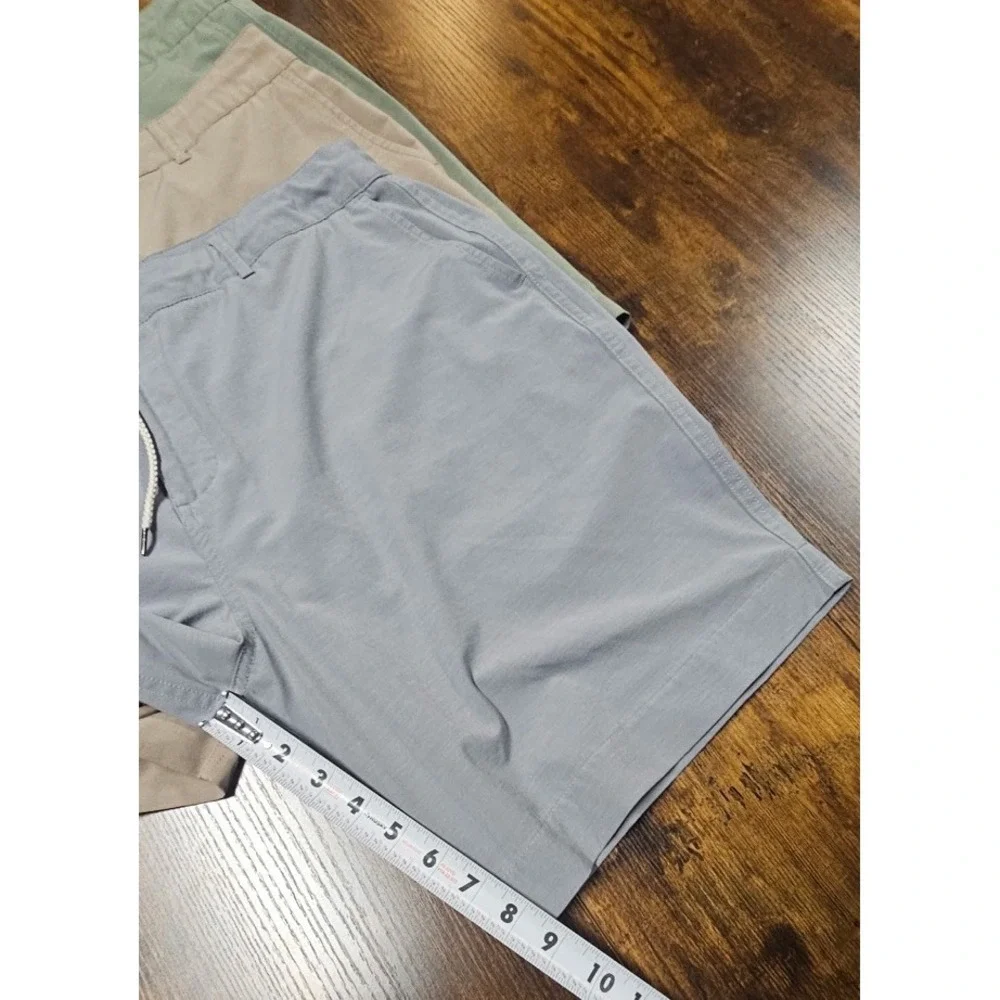 Faherty All Day Shorts Men's Size 38x9 Three Pack Green, Beige, Gray Scuffs
